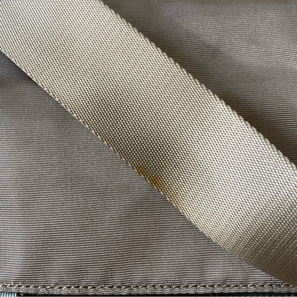 Pottery Barn Kids The Ultimate Convertible Diaperbag Backpack Shimmer Silver - Picture 6 of 7